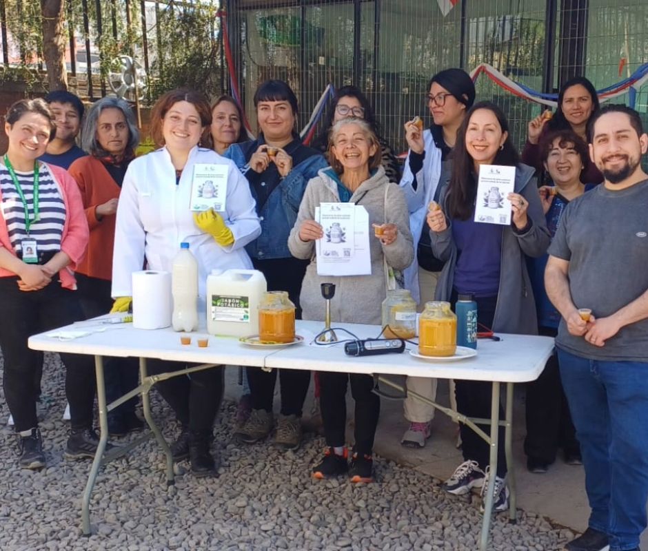 Sembrando conocimiento con iniciativas ecológicas: Aprendimos a elaborar jabón potásico casero