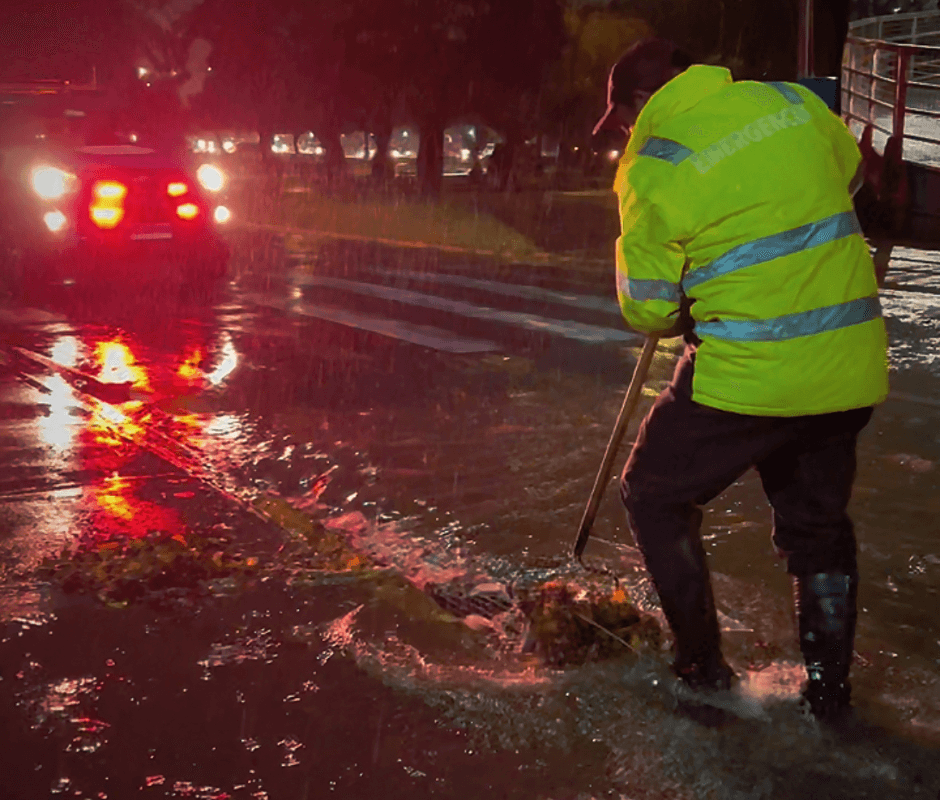 Comunidad y municipio enfrentan las lluvias con unidad y preparación
