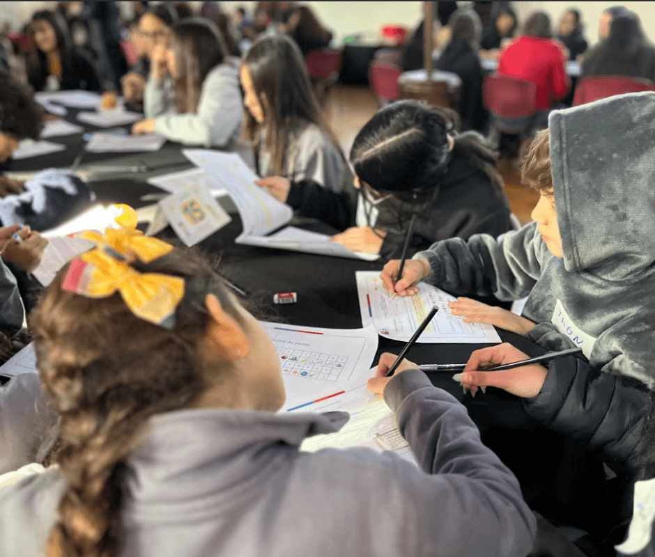 La Cisterna fue sede de masivo encuentro escolar del Programa Explora Sur Poniente