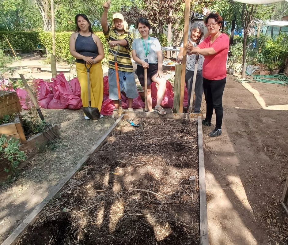 La Cisterna impulsa huertos agroecológicos y fortalece el trabajo comunitario