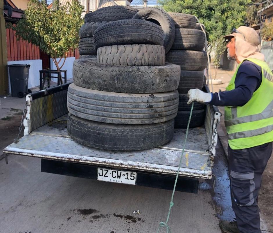 La Cisterna impulsa programa de reciclaje de neumáticos