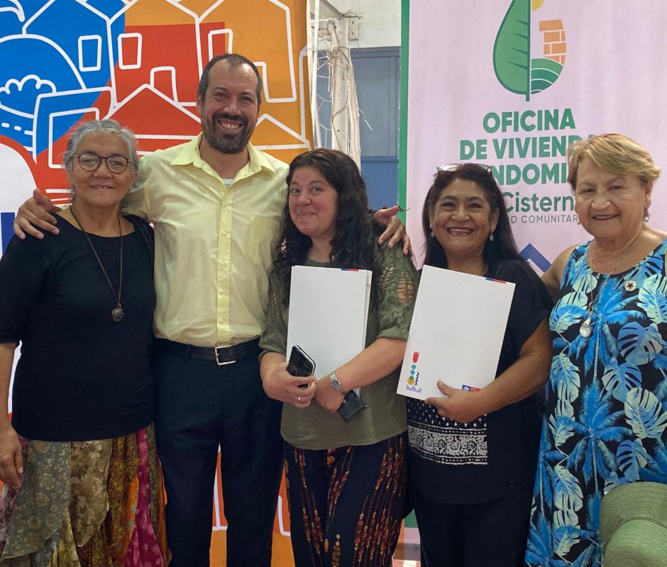 64 familias de La Cisterna avanzan en el sueño de la casa propia